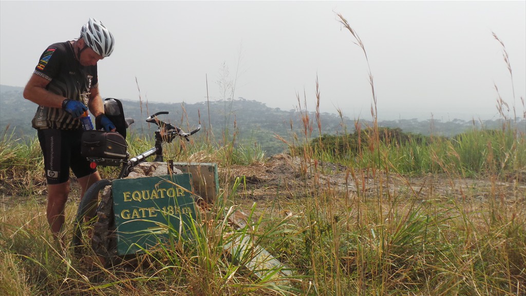 11. Queen Elizabeth NP - Fort Portal (101)