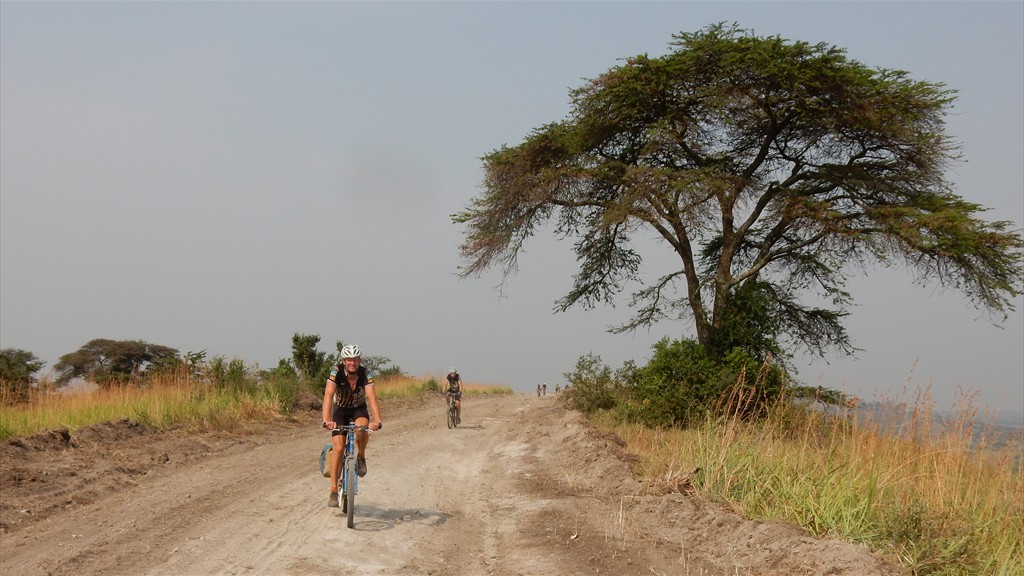 11. Queen Elizabeth NP - Fort Portal (123)